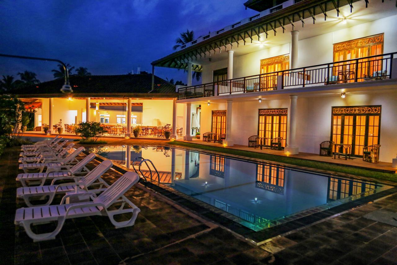 Waterside Bentota Hotel Exterior photo